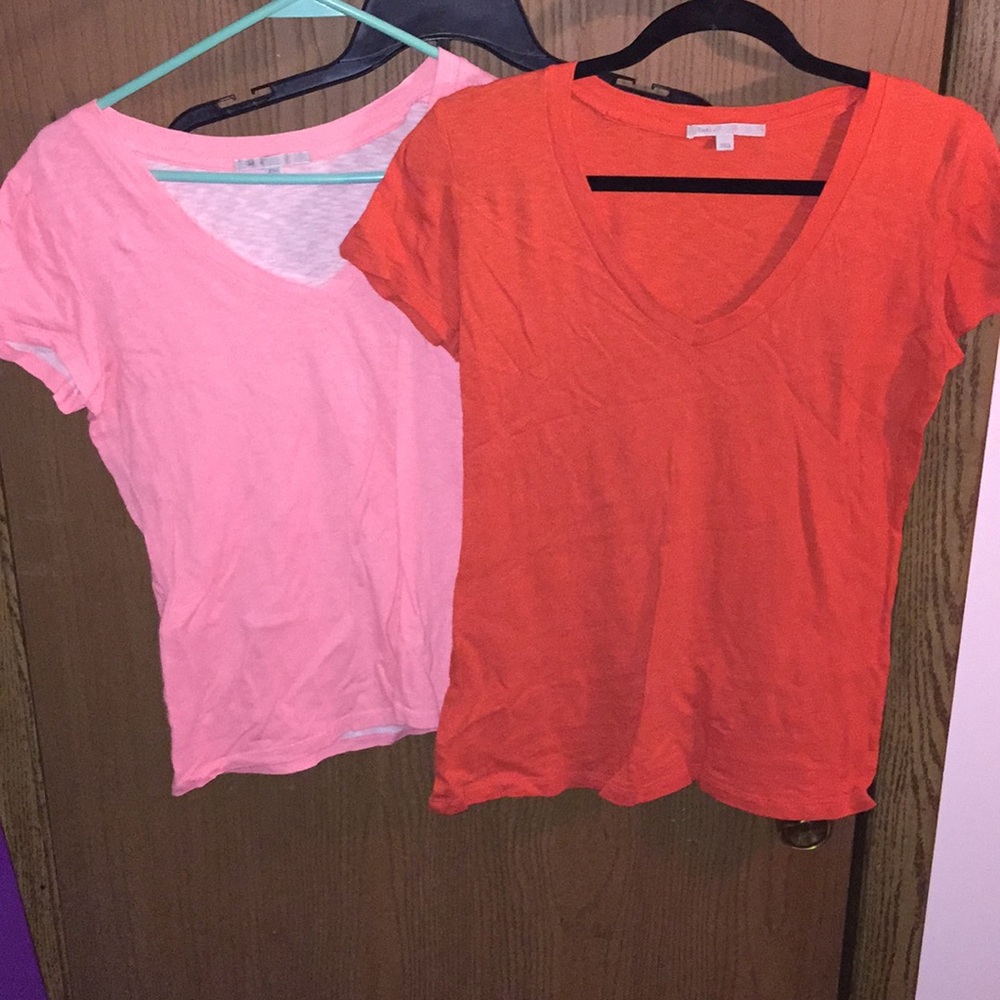 V NECK GAP T SHIRTS❗️❗️❗️❗️